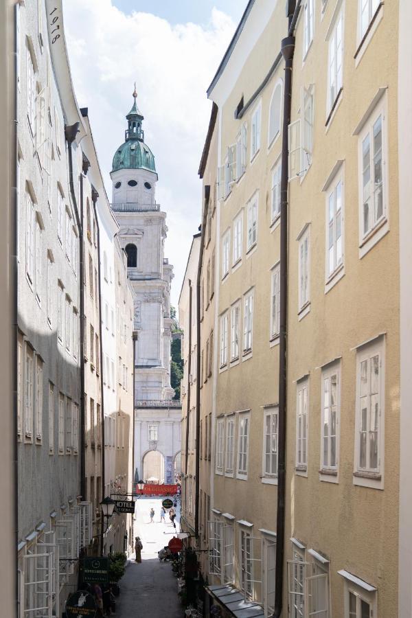 Altstadt-App. Domblick! Salzburg Luaran gambar